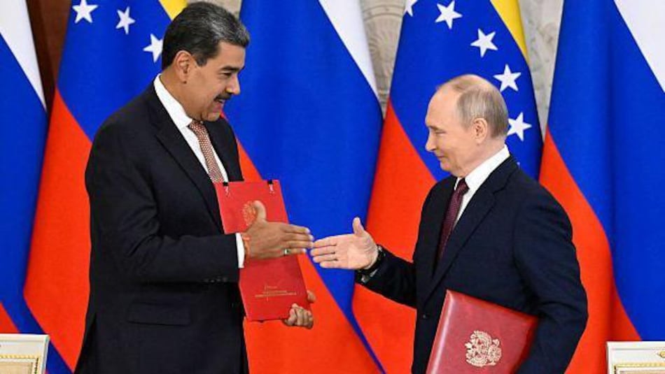 Putin reitera su apoyo a Maduro en una llamada telefónica ante la presión creciente de Estados Unidos