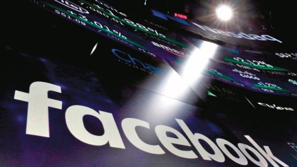 Cuestionan cómo Facebook maneja libertad de expresión