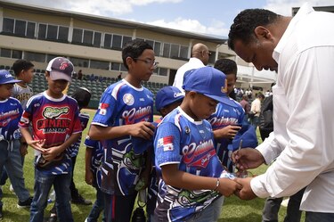 El béisbol panameño celebra la apertura del Juan Demóstenes Arosemena