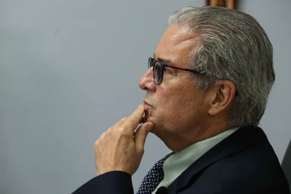 Concejales exigen mejoras en los servicios de salud del Estado