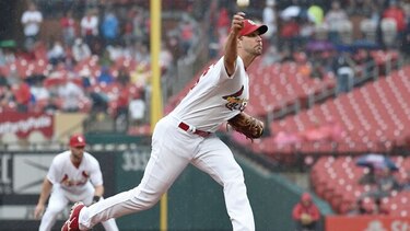 Wainwright logra su triunfo 150 con los Cardenales