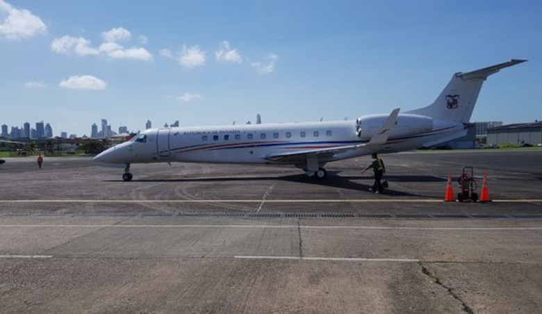 Termina la reparación del avión presidencial