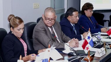 Diputados aprueban traslado de partida para pago de deuda a medios de comunicación
