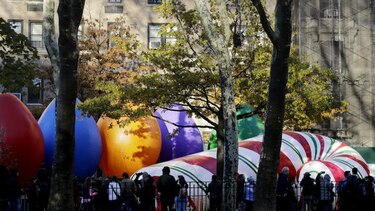 Globos, estrellas de Broadway y seguridad en el Día de Acción de Gracias