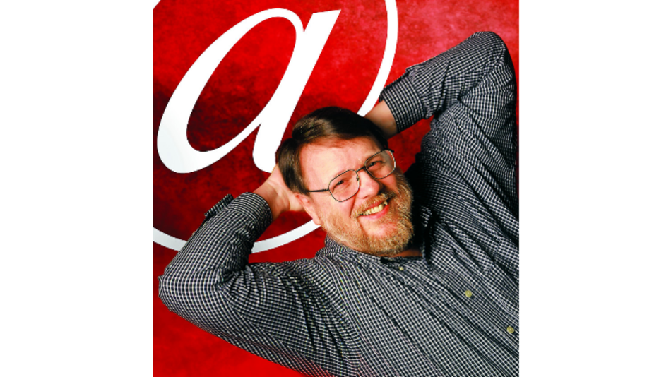 Tomlinson, el ‘e-mail’ y la @