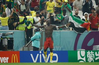 Victoria sin premio de Camerún; Brasil, primera