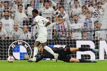 Vinícius levanta al Real Madrid entre una plaga de lesiones