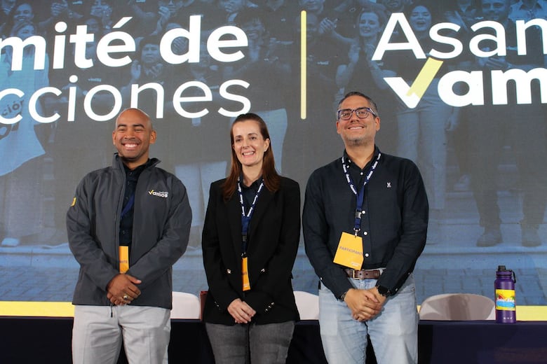 Coalición Vamos celebra su primera asamblea general para definir su estructura