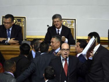 Oposición venezolana pone en agenda la ley de amnistía para presos políticos