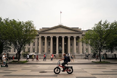 Estados Unidos impone sanciones por más de $1,000 millones a Bank of America