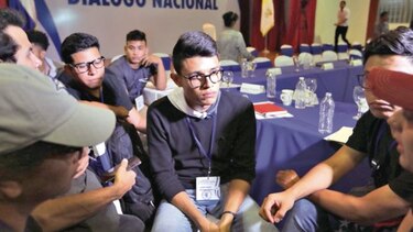Diálogo es para que Ortega se vaya, reiteran los estudiantes