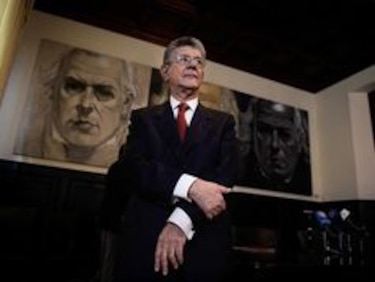 Presidente del Parlamento venezolano es denunciado por traición