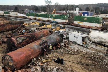 Sobrecalentamiento de una pieza, causa del descarrilamiento de tren en Estados Unidos