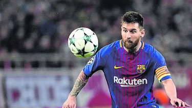 Messi se apresta a jugar su partido 600 con el Barcelona