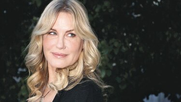 Se casan el músico Neil Young y la actriz Daryl Hannah