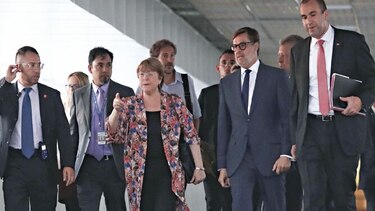 Bachelet llega a Venezuela para abordar la crisis