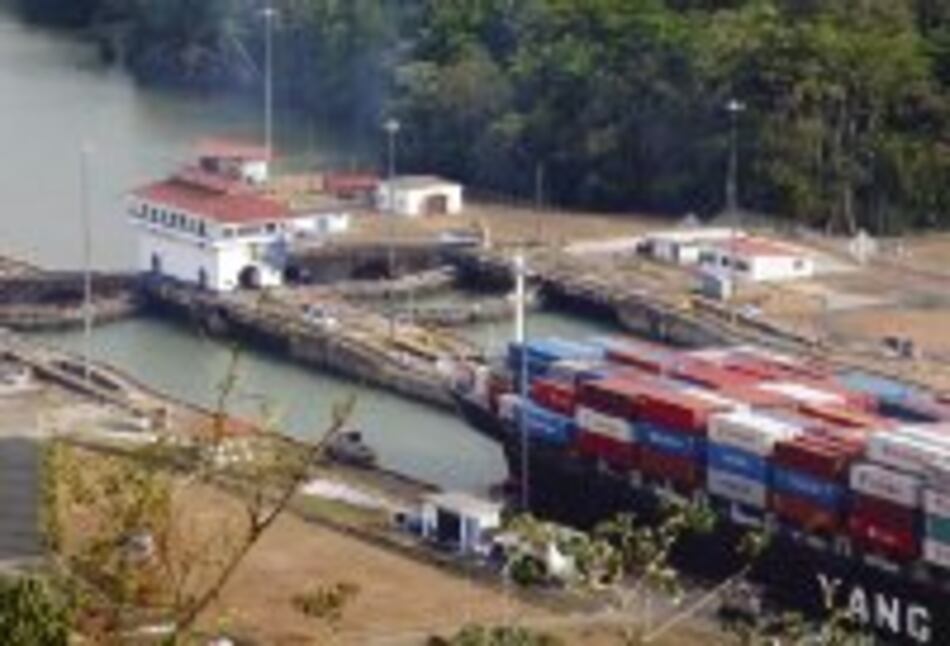 Descubren ‘narco-submarino’en riberas del Canal de Panamá