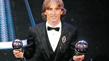 Modric se sube al podio