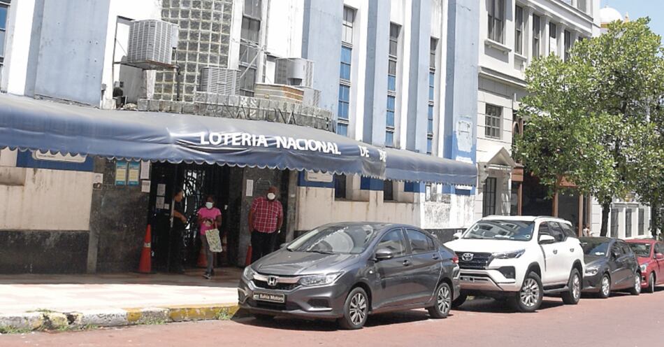 Entidades burlan normativa del Casco Antiguo