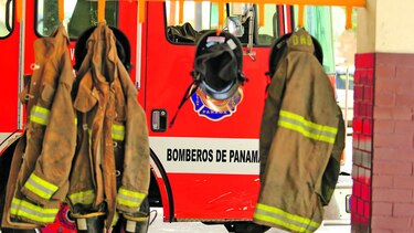 Gabinete aprueba $10.8 millones a los Bomberos para compra de equipos
