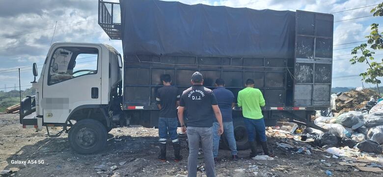 Vertederos clandestinos: tres detenidos por delito ambiental en Mocambo