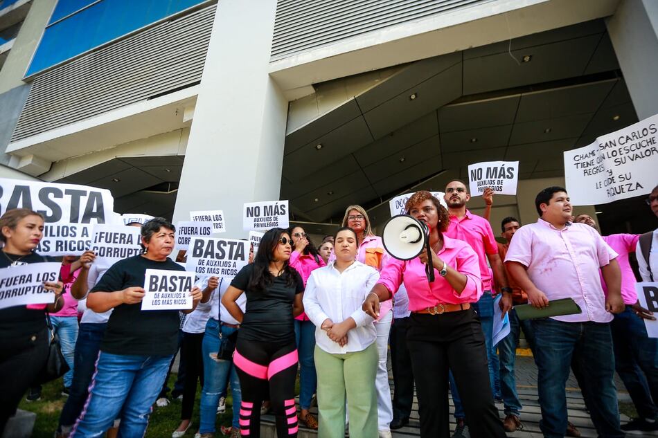 Surge un anteproyecto para retirarle al Ifarhu la función de decidir quién recibe un auxilio