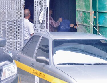 Funcionarios envueltos en escándalos penales