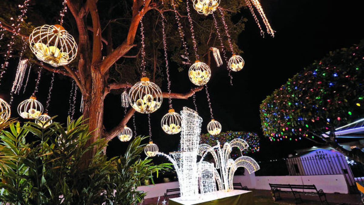 Una propuesta para llevar a cabo este recorrido por esta ciudad llena de luces, es incluir las antiguas calles del