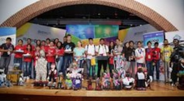 Panameños viajarán a Alemania a certamen de robótica