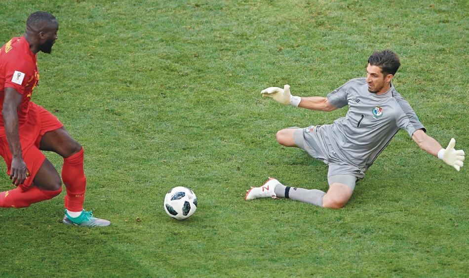 Penedo: ‘Al mundo le pusieron un frenazo’