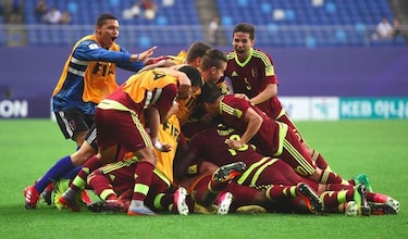 Venezuela vence a Japón y continúa soñando; Portugal también avanza