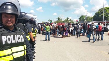 Africanos son devueltos a zona fronteriza entre Panamá y Costa Rica