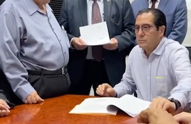 Martín Torrijos es notificado del proceso para expulsarlo del PRD