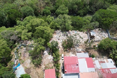 Allanan casas en Panamá Viejo por reciclaje clandestino y microtráfico