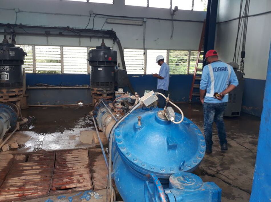 Crecida del río La Villa afecta la producción de agua en Chitré