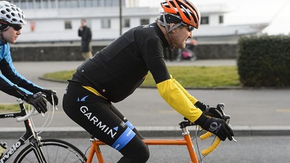 Kerry se rompe el fémur en accidente de bicicleta en Francia