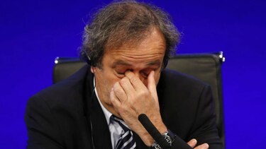 El Comité de Ética de la FIFA pide la expulsión de por vida de Platini