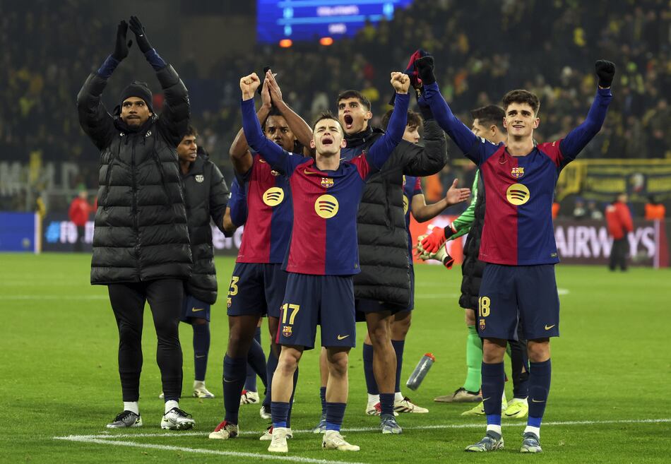 El Barcelona conquista Dortmund y se acerca a los octavos de final