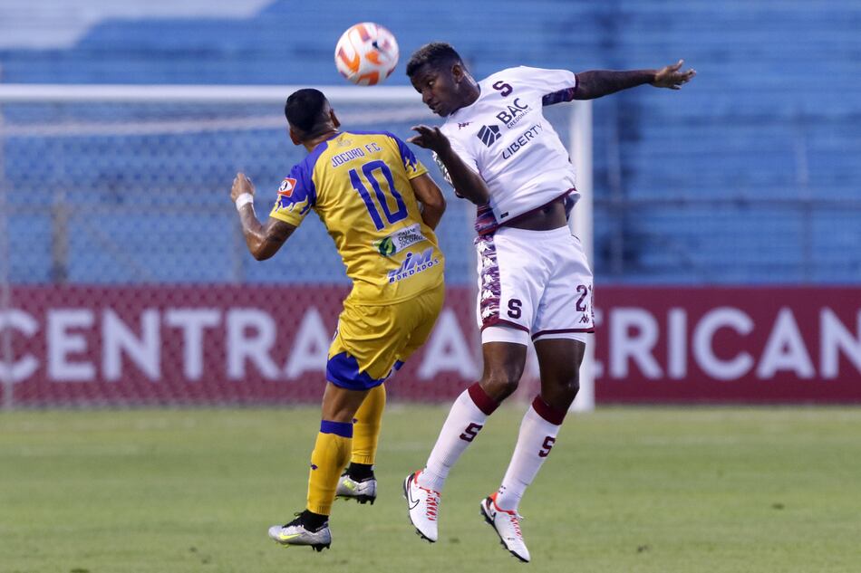 El panameño Fidel Escobar es duda para la Copa América