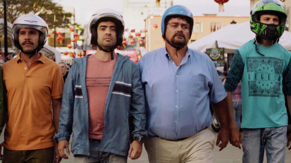 ‘Cascos indomables’: una película sobre las ruedas de una motocicleta