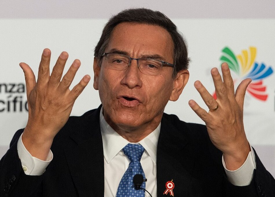 Suspenden hasta este jueves la audiencia de prisión preventiva para expresidente peruano Martín Vizcarra