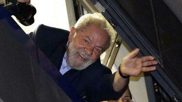 Defensa de Lula pide una medida cautelar contra la orden de prisión