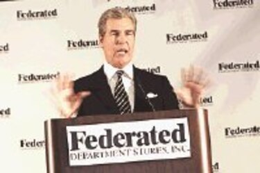 Federated compra May Department Stores