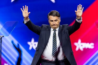Bolsonaro propone postularse para el Senado de Brasil en las elecciones de 2026