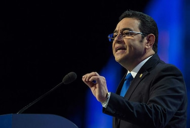 Piden quitar inmunidad al presidente Morales