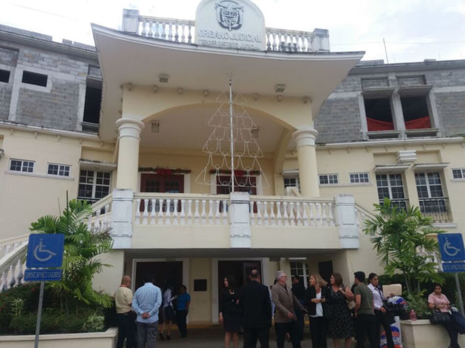 Ordenan liberar al director de la cárcel de David tras no encontrar pruebas en su contra