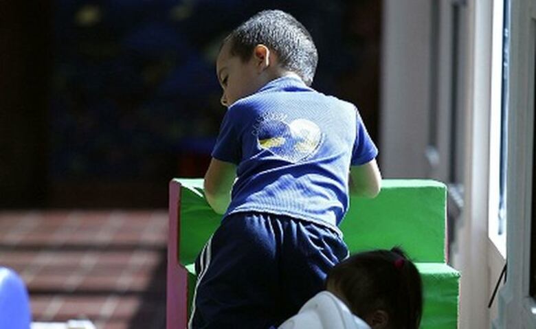 Incluyen a 13 chicos con autismo y otras condiciones en escuelas regulares