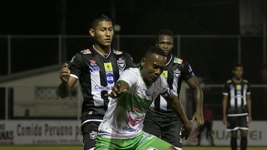 Fepafut pide disculpas y deja sin efecto multa a Bombo Medina
