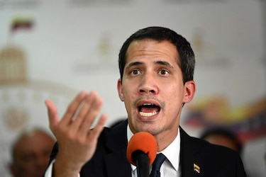 Juan Guaidó denuncia que el régimen trata de 'cerrar' el Parlamento venezolano