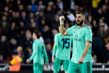 El Real Madrid empata y el Barcelona llega líder al Clásico